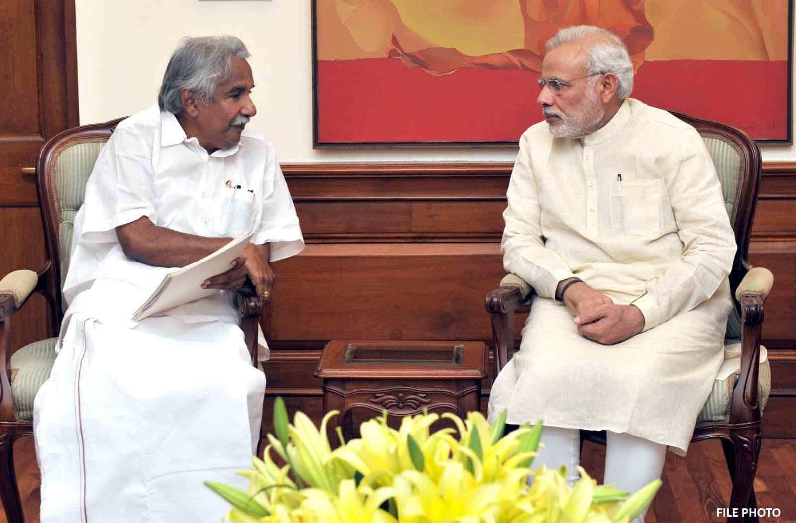 PM condoles demise of former Chief Minister of Kerala, Shri Oommen Chandy