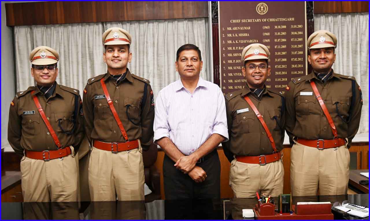 मुख्य सचिव से भारतीय पुलिस सेवा के परिवीक्षाधीन अधिकारियों ने की सौजन्य मुलाकात