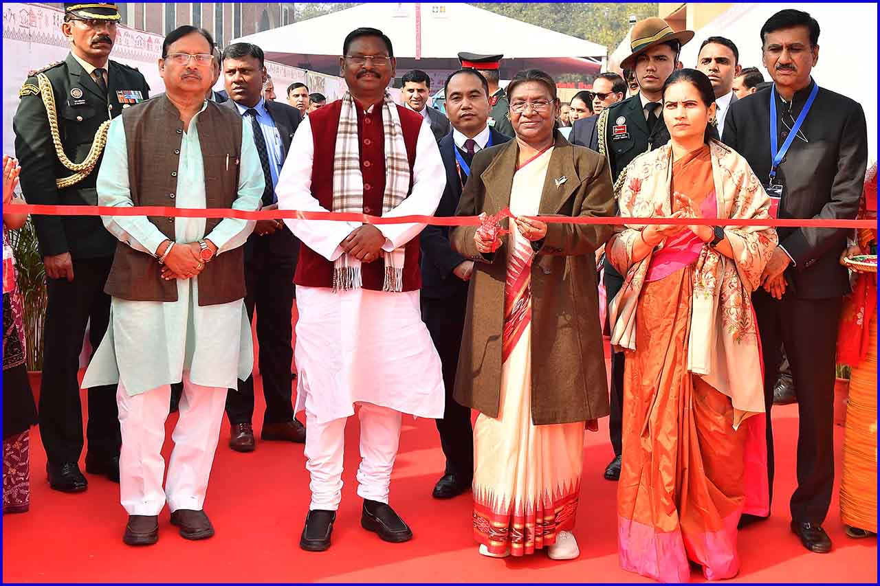 President Droupadi Murmu inaugurated the Aadi Mahotsav 2024 at Major Dhyan Chand National Stadium in New Delhi